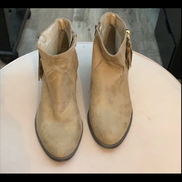 Brown suede booties size 8 - Picture 2 of 3